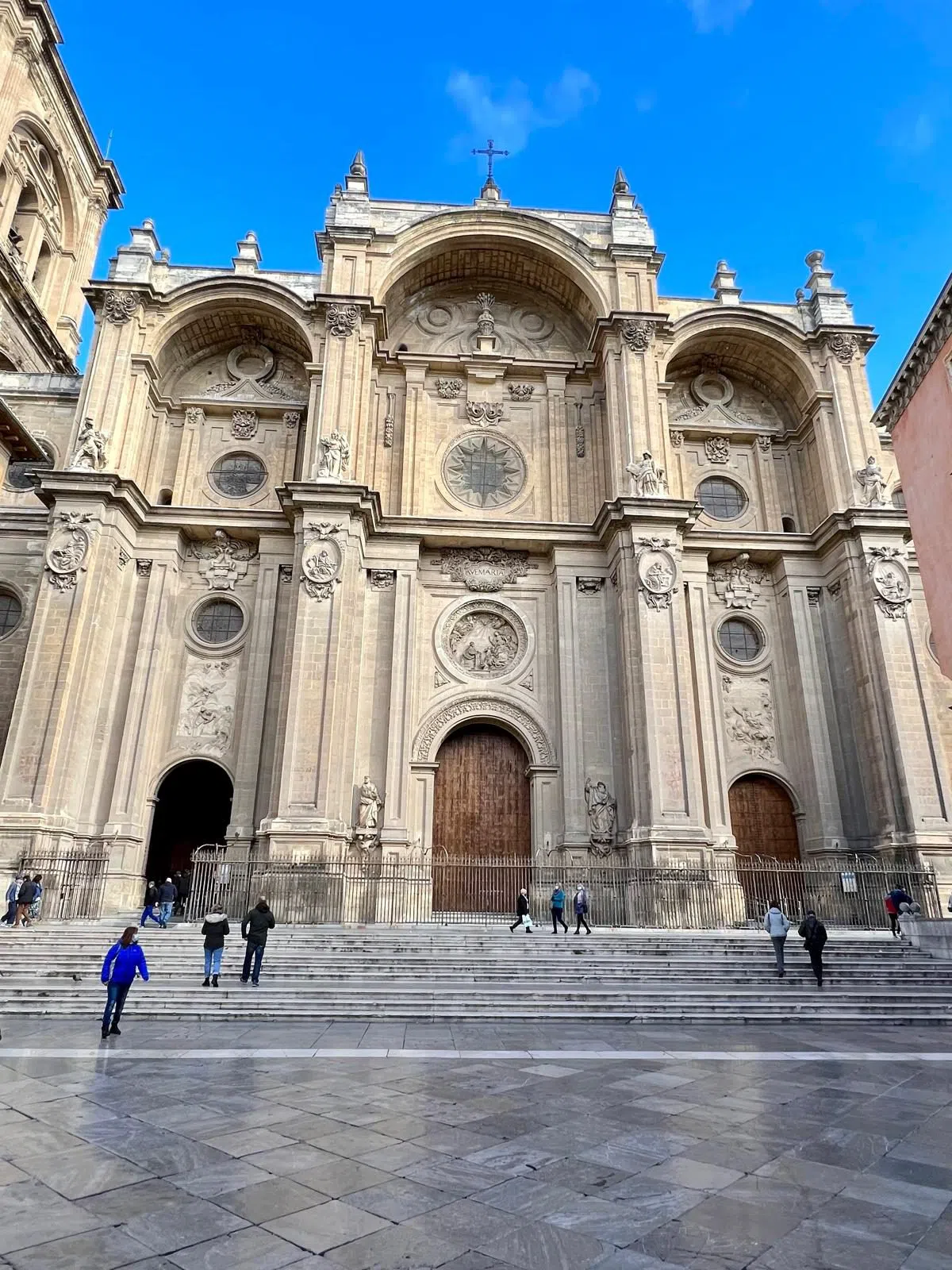 Walking Granada Again After the 2026 Earthquakes